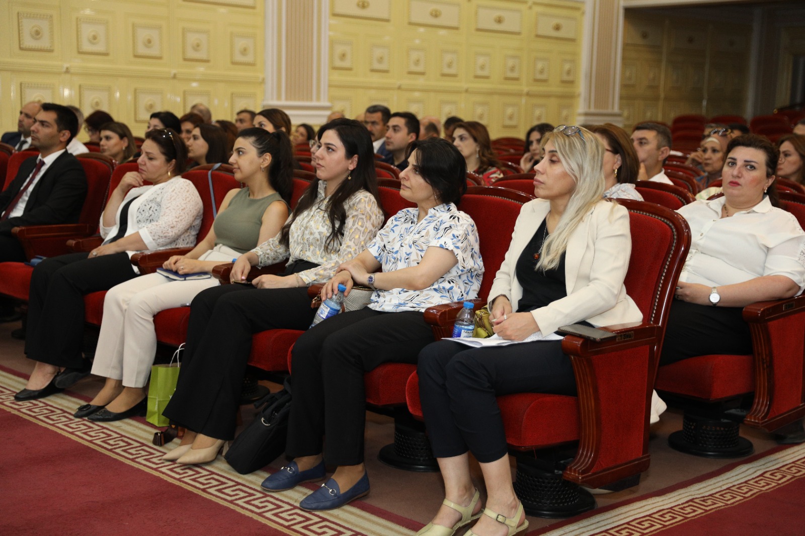 Ali təhsil müəssisələrinin rəhbər heyəti və məsul şəxsləri üçün təlim keçirilib - FOTO+VİDEO